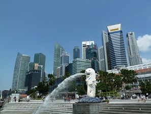 Merlion_statue_Merlion_Park_Singapore_-_20110723.jpg